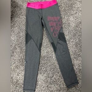 Adidas Gray and Black Leggings with Athletic Fit